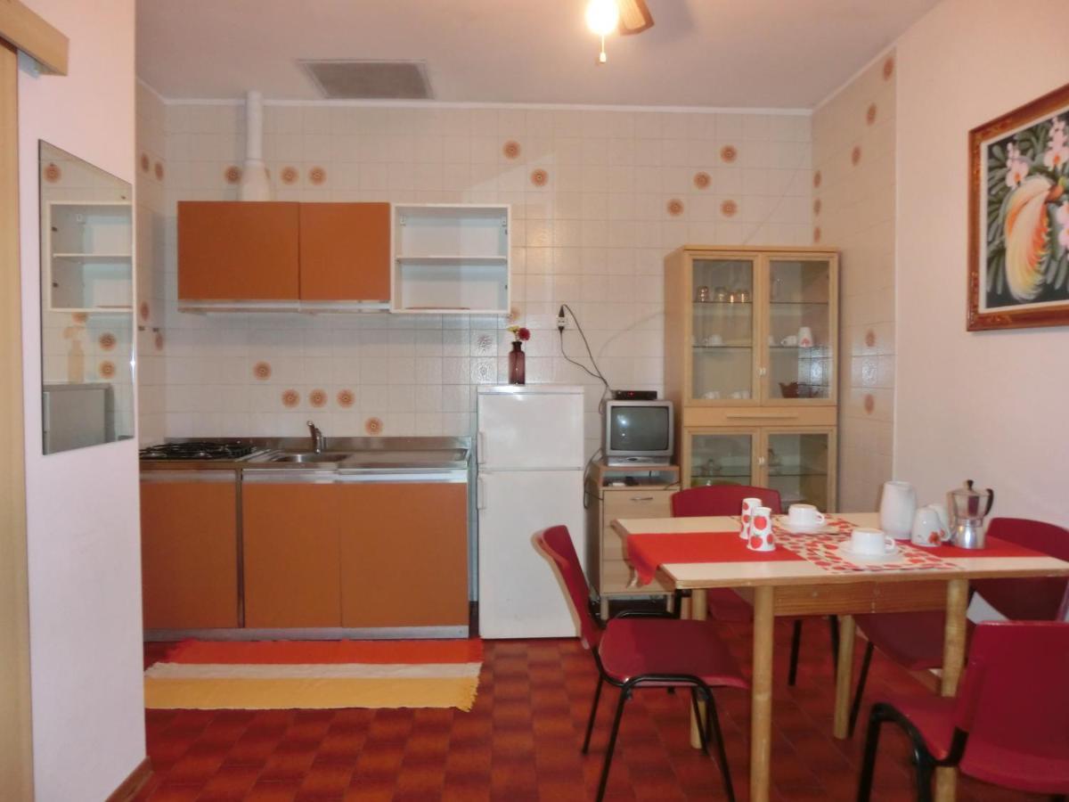 Villa Maila 비비오네 외부 사진